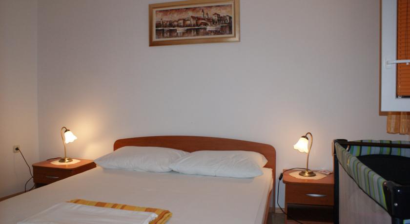 Apartments Kairos - Bili 9 Kaštela Habitación foto